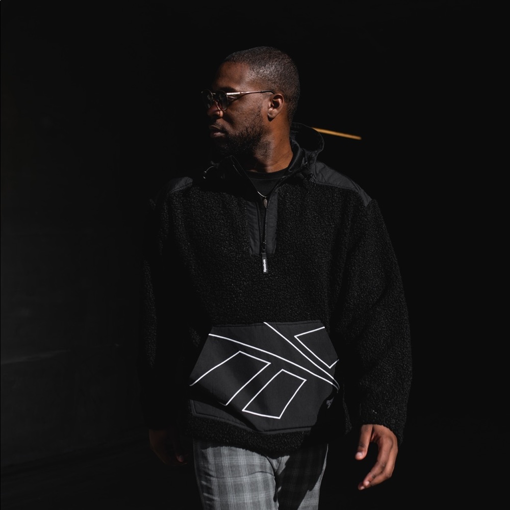 Reebok pullover